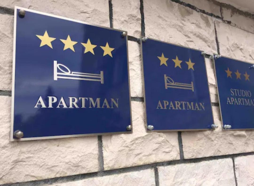 Apartments Bruno สปลิท ภายนอก รูปภาพ
