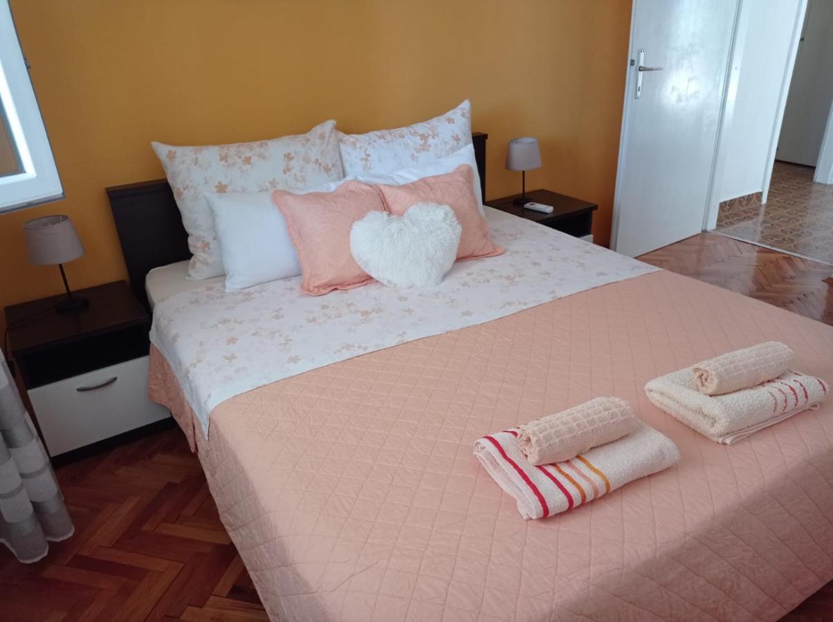 Apartments Bruno สปลิท ภายนอก รูปภาพ