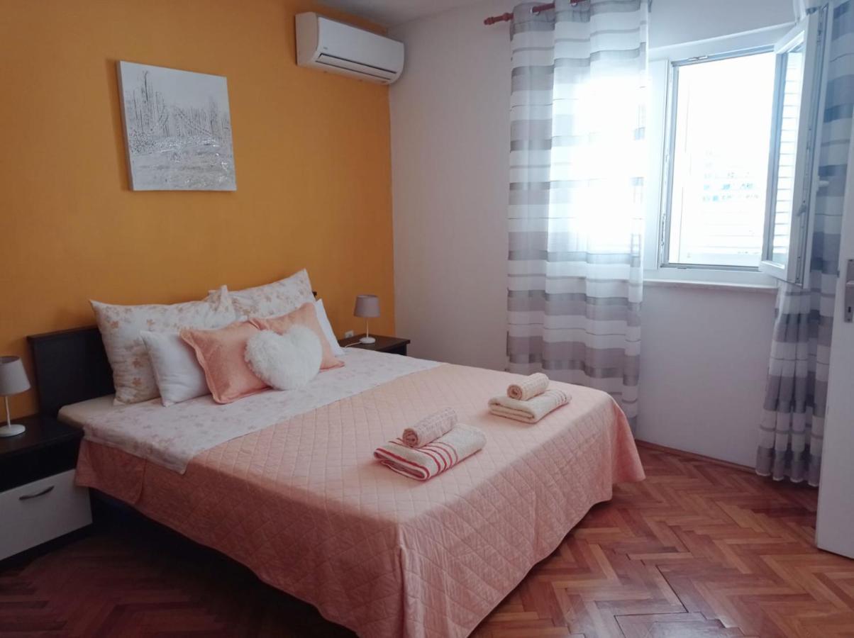Apartments Bruno สปลิท ภายนอก รูปภาพ